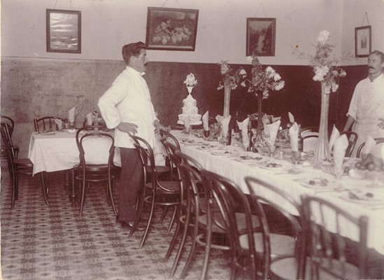 Many a fine dinner was served in the dining room of the Commercial Hotel.