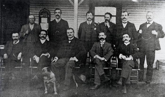 Image Gallery - Leonora Municipal Council in 1906.