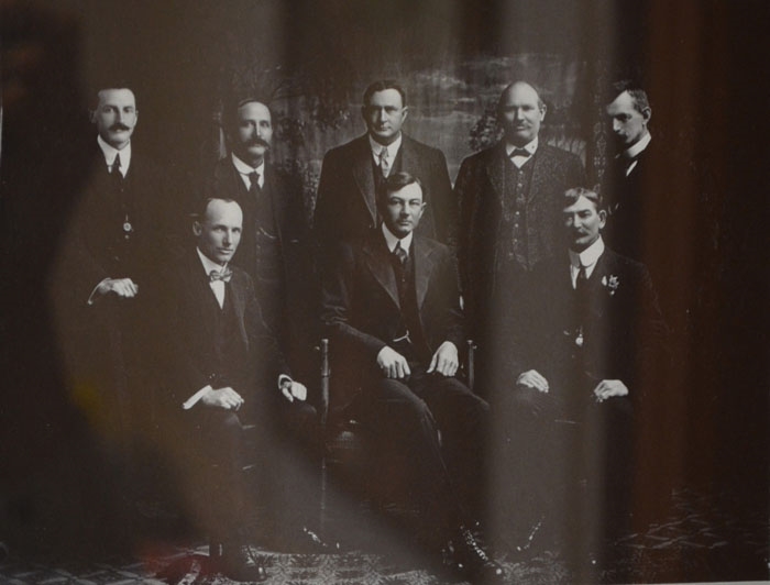 Image Gallery - Leonora Council 1914-1917 Back: AE Johnson, H Bradshaw,